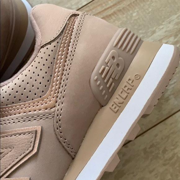 NWT new balance 574 Champaign - Picture 6 of 10